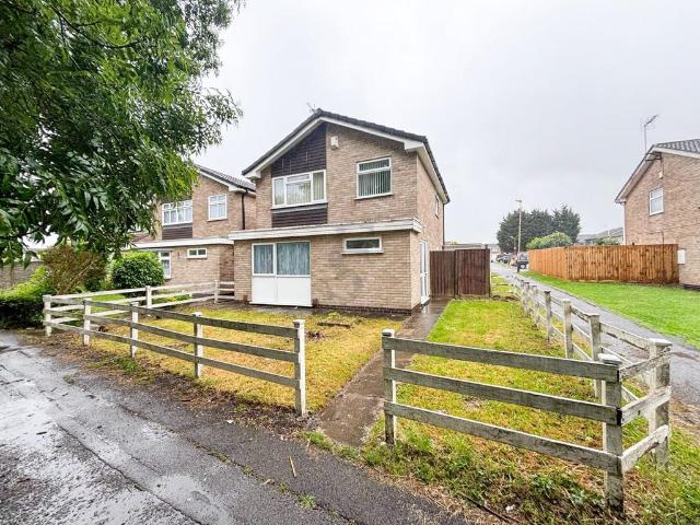 Somerfield Walk, Leicester 3 bed semi detached house to rent £1,295 pcm £299 pw