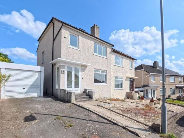 Somerled Avenue, Paisley, PA3 3 bed semi detached house to rent £1,595 pcm £368 pw
