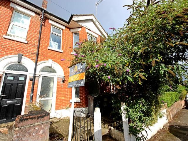 Somerley Road, Winton, Bournemouth 4 bed semi detached house to rent £1,900 pcm £438 pw