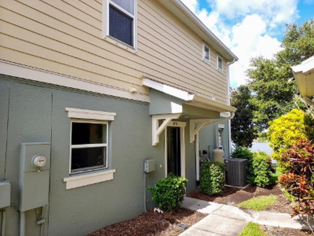 Somerset Hill Ln
