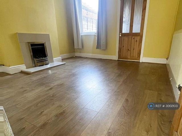 Somerset Road, Coventry, CV1 2 bed terraced house to rent £950 pcm £219 pw