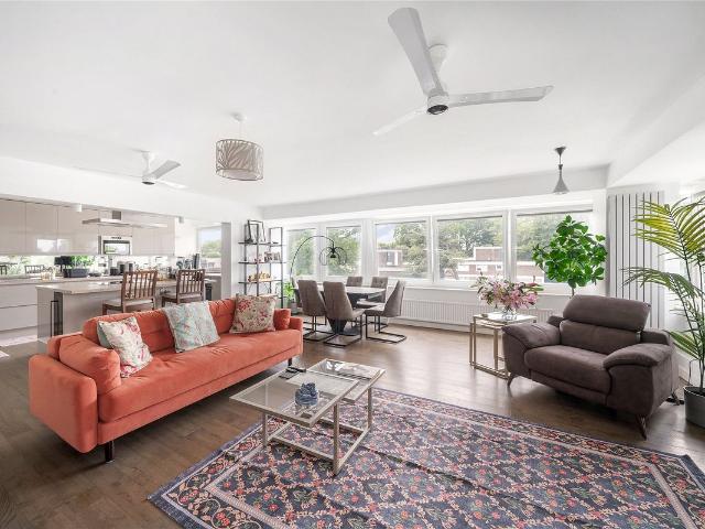 Somerset Road, London SW19, 2 bed flat to rent, £4,000 pcm | PrimeLocation