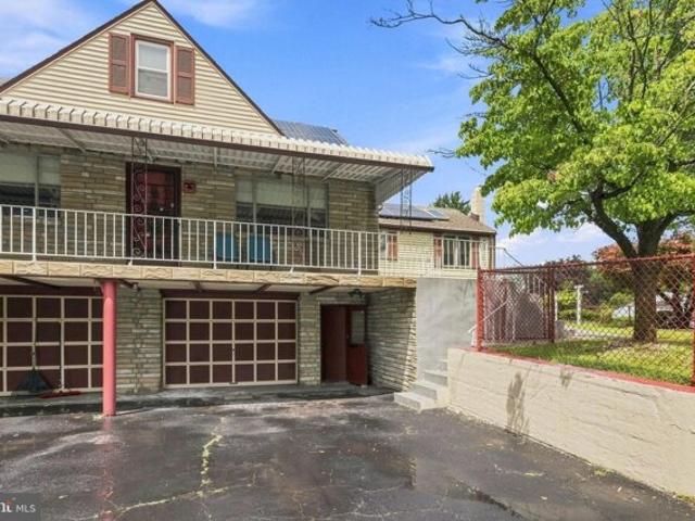 Somerset St, Ewing, Home For Sale