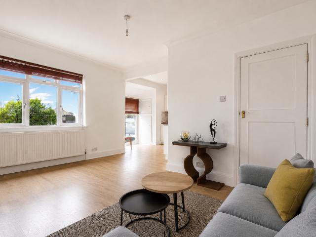 Somerton Road, London NW2, 3 bed flat to rent, £2,250 pcm | PrimeLocation