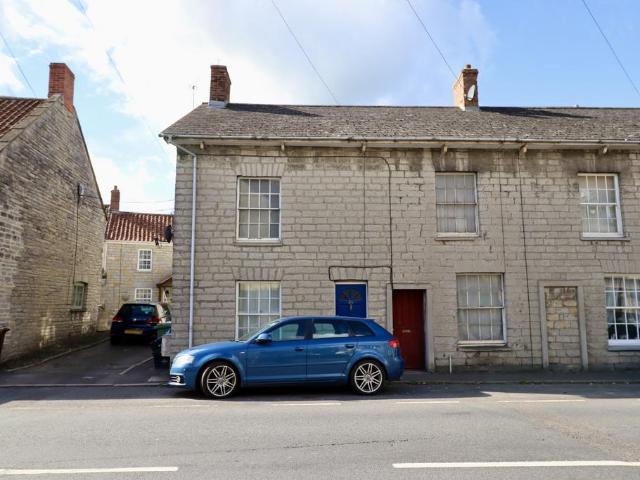 Somerton Road, Street 1 bed flat to rent £795 pcm £183 pw