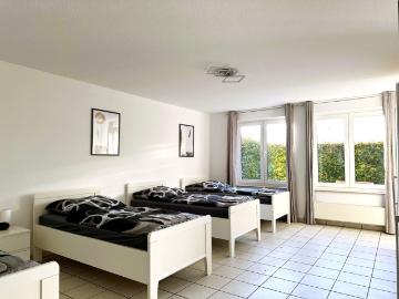 Сomfortable 6 bedroom house