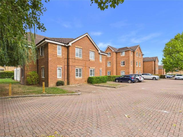 Sommerville Court, Alconbury Close, Borehamwood, Hertfordshire WD6, 2 bed flat to rent, £1,650 pcm | PrimeLocation