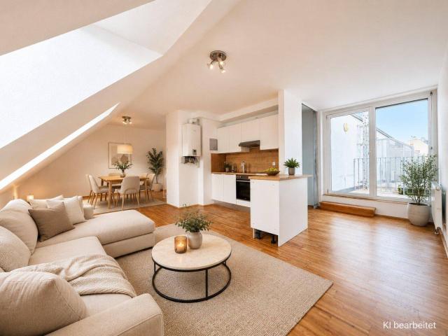 SOMMER AKTION | halbe Käuferprovision | bis 31.08 | Moderne Maisonettewohnung mit Stadtpanorama 87,77 m2 Wohnfläche mit Dachterrasse