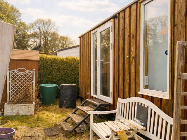 Sommer Aktion! Tiny House / Bauwagen aus Lärchenholz auf Pachtgrundstück in Xanten