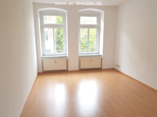 SOMMERAKTION 3 Monate mietfrei * Großzügige 2 Raum Wohnung in saniertem Gründerzeithaus im Stadtteil Schlosschemnitz