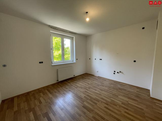sommeraktion 1 monat keine miete bezahlen! 3 raum whg. mit praktischer aufteilung und perfekter infrastruktur in linz/wegscheid eigener tg abstellplatz achtung mietvertrag auf 10 jahre befristet!