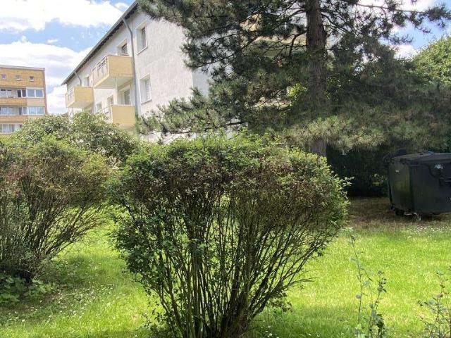 Sommeraktion* Gut aufgeteilte Dachgeschosswohnung mit Balkon in Essen Dellwig