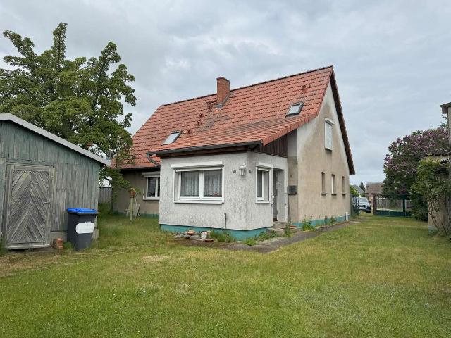 Sommeraktion! EFH mit Scheune und Nebengebäude in ruhiger Lage unweit vom Stettiner Haff