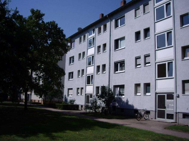 Sommeraktion! Langfristig vermietete Wohnung in beliebter Lage von Frankfurt Niederrad!