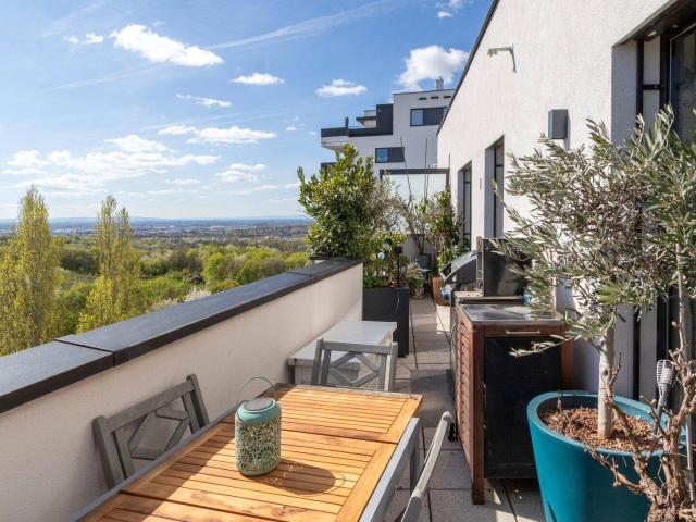 SOMMERAKTIONSPREIS! Ihre TRAUMIMMOBILIE mit 3 Zimmer + Balkon mit einem atemberaubenden Ausblick! WIENERBERG! Absolute Ruhelage!