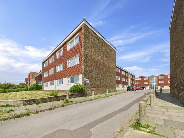 Sompting Road, Lancing BN15, 2 bed flat to rent, £1,250 pcm | PrimeLocation