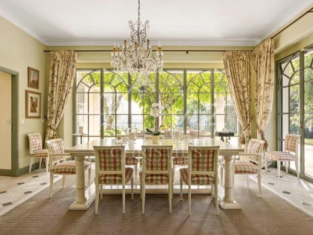 Somptueuse Bastide Aixoise 452m² Grasse
