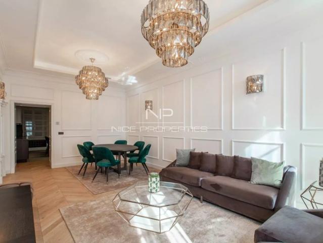 Somptueux appartement de 131 m² avec vue dégagée, au pied du Cours Saleya à Nice