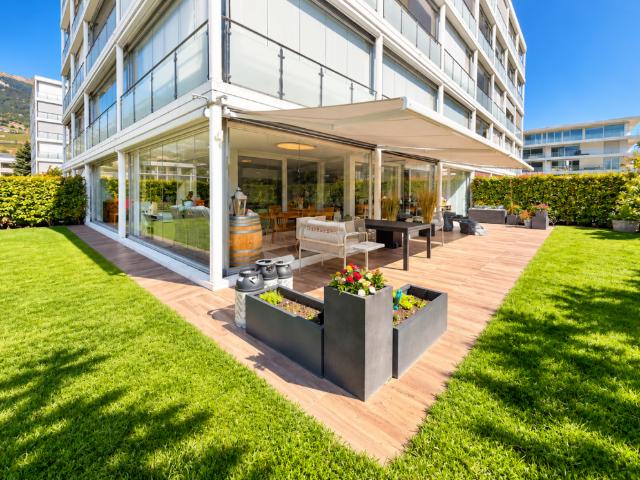 SOMPTUEUX APPARTEMENT DE STANDING AVEC VÉRANDA DE 43 M² ET JARDIN PRIVATIF DE 440 M²