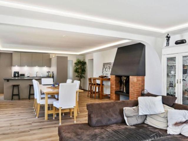 Sonvilier, magnifique maison de 5.5 pièces rénovée