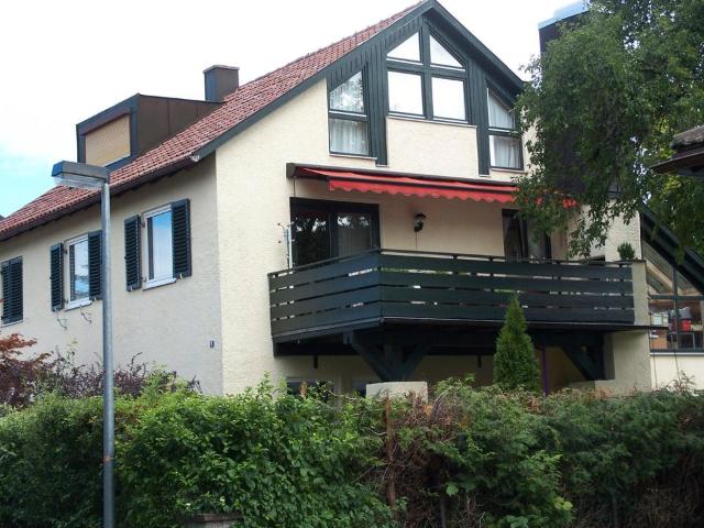 son. 2 3 Fam. Haus mit Gewerberaum