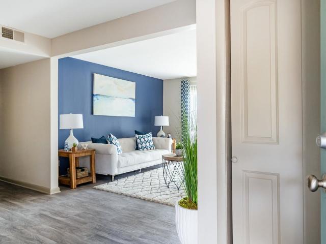 Sona at Harding 1 Bedroom Apartment for Rent at 200 Paragon Mills Rd, Nashville, TN 37211