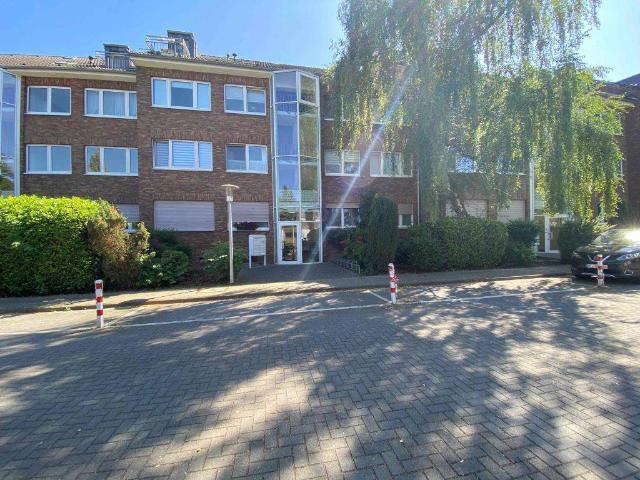 Sonderaktion* Solide DG Wohnung mit Balkon zur Kapitalanlage