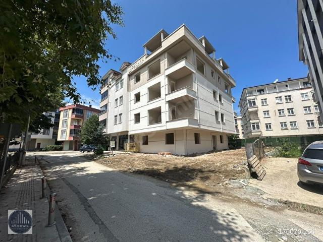 SÖNMEZ'DEN KARŞIYAKA İLKOKULUNUN YANINDA SATILIK 2+1 DAİRE