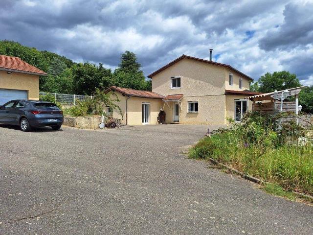 SONNAY Coup de coeur Belle maison familliale de 208m² avec pisci