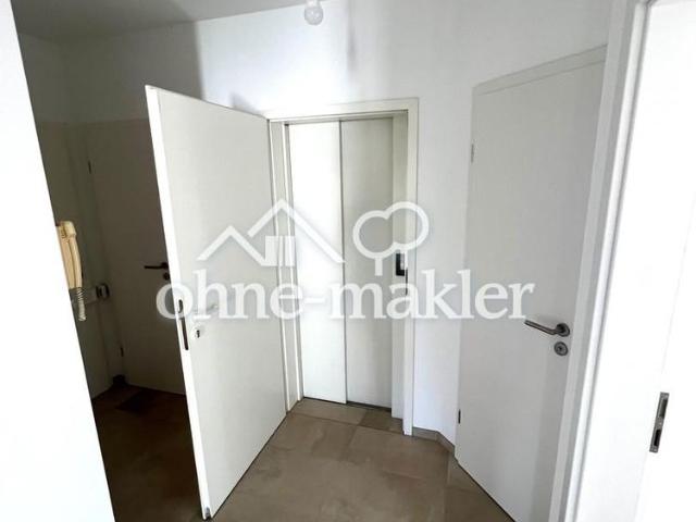 Sonnenverwöhnte 3 Zimmer DG Wohnung mit Blick ins Grüne