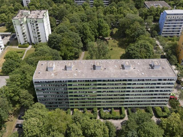Sonnenbrille erforderlich und Bergblick möglich: Außergewöhnlich helle Wohnung in ruhiger Lage