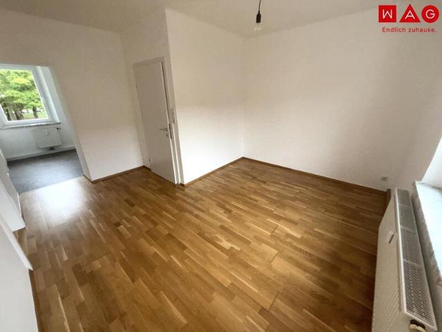 Sonnendurchflutete 2 Zimmer Wohnung mit herrlichem Grünblick im beliebten Münichholz – hochwertig saniert, mit modernem Wohlfühlbad, praktischen Wohnräumen und perfekter Anbindung!