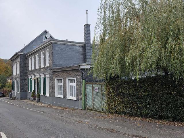 Sonnendurchflutete Wohnung im Grünen plus Sauna, Terrasse und Gartenbenutzung