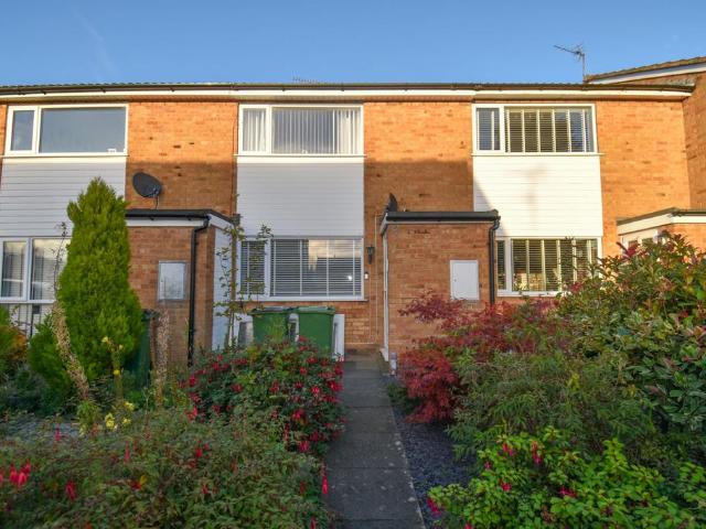 Sonning Way, Glen Parva, Leicester 2 bed terraced house to rent £975 pcm £225 pw