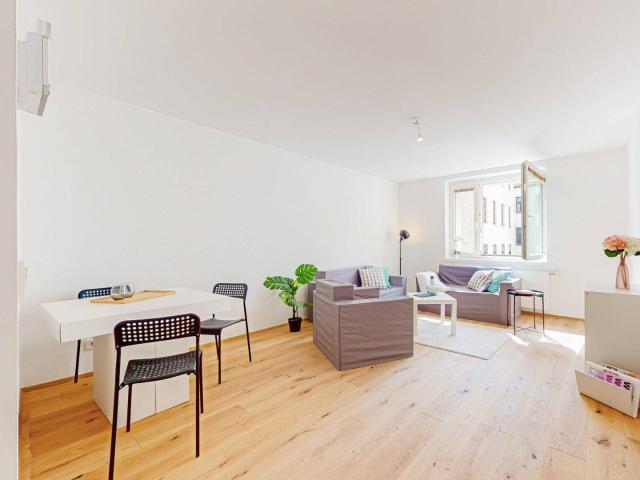 SONNIG WOHNEN IM FASANVIERTEL | NEU RENOVIERTE 2 ZIMMERWOHNUNG