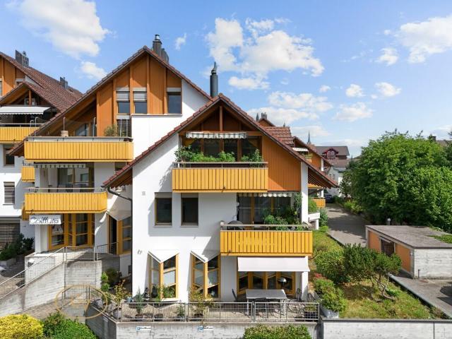 Sonnige Maisonettewohnung mit Charme im Herzen von Sins