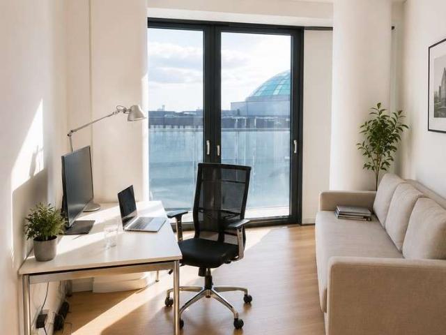 Sonnige, moderne 3 Zimmer Wohnung im Grand Tower und traumhaftem Stadtblick
