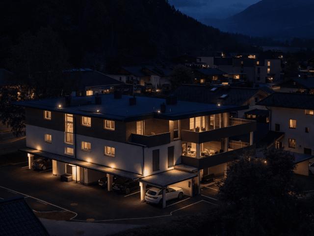Sonnige Neubau Dachgeschosswohnung mit Kaiserblick