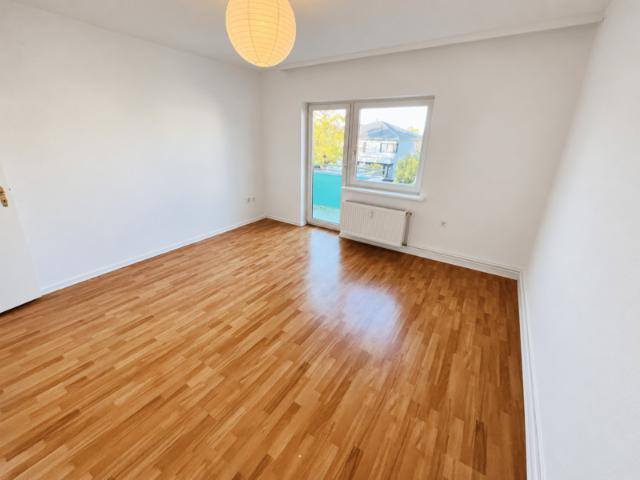 Sonnige Balkon Whg in ruhiger Lage! *EBK