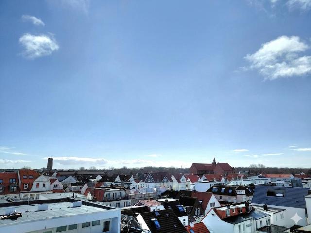 Sonnige Ferienwohnung über den Dächern von Norderney