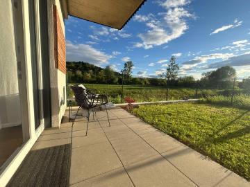 Sonnige Gartenwohnung mit Blick ins Grüne!