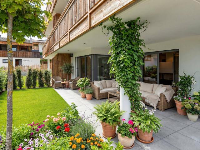 Sonnige Gartenwohnungen mit großem Wellnessbereich Ski In / Ski Out
