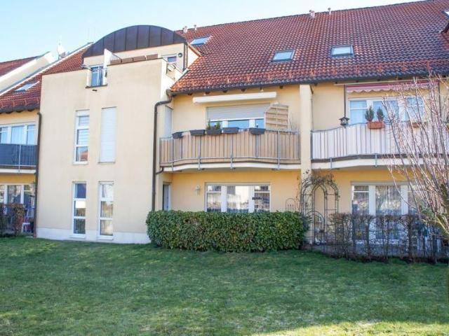 Sonnige gemütliche 2 Raum Wohnung*Erdgeschoss*EBK*Süd Westterasse*Keller*Garage