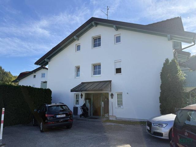 Sonnige Großgarconniere mit Südbalkon und TG Platz St. Leonhard bei Salzburg