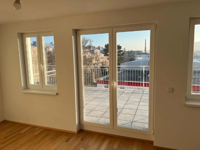 Sonnige, helle 2 Zimmer Wohnung, inkl. Küche und Klimaanlage Nähe Bahnhof Mödling