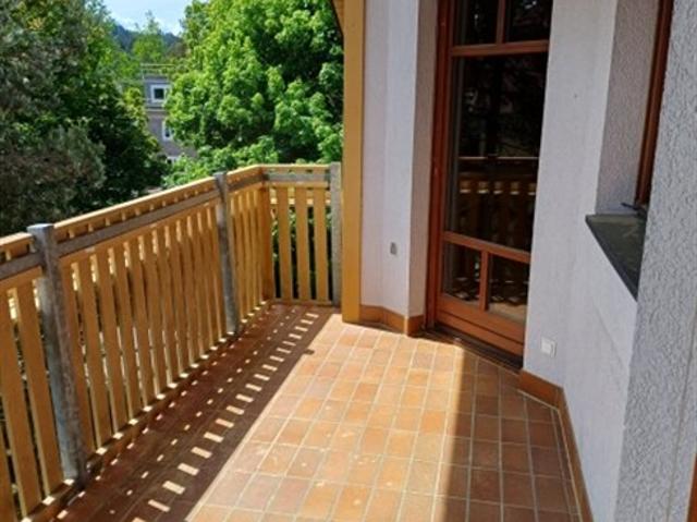 Sonnige, helle 3 Zimmer Wohnung mit Balkon in Glanegg Friedlach