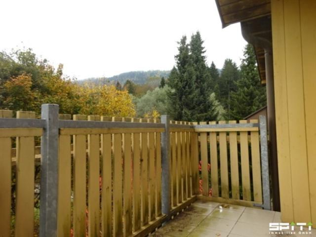 Sonnige, helle 3 Zimmer Wohnung mit Balkon in Glanegg Friedlach