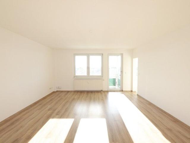 SONNIGe, HELLe 4 Räume mit TRAUMhaftem Ausblick!