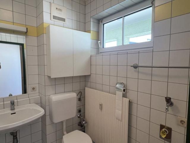 Sonnige Starterwohnung mit Carport und Grünblick in Leonding Ideal Für Eigennutzer & Anleger