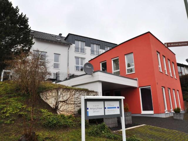 Sonnige und großzügige 4 Zimmer Wohnung mit Terrasse in Gusterath